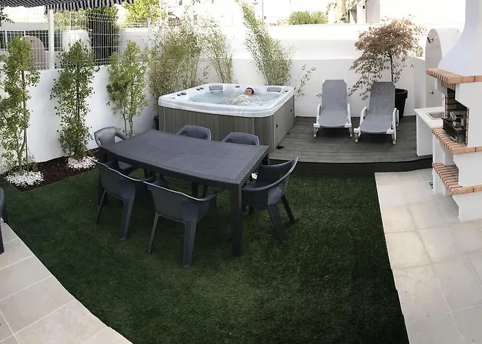 Lota * 维拉诺瓦德卡塞拉